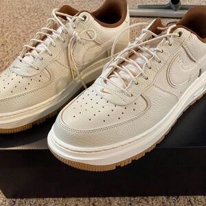 Size 13 Nike Air Force 1 Luxe Pecan